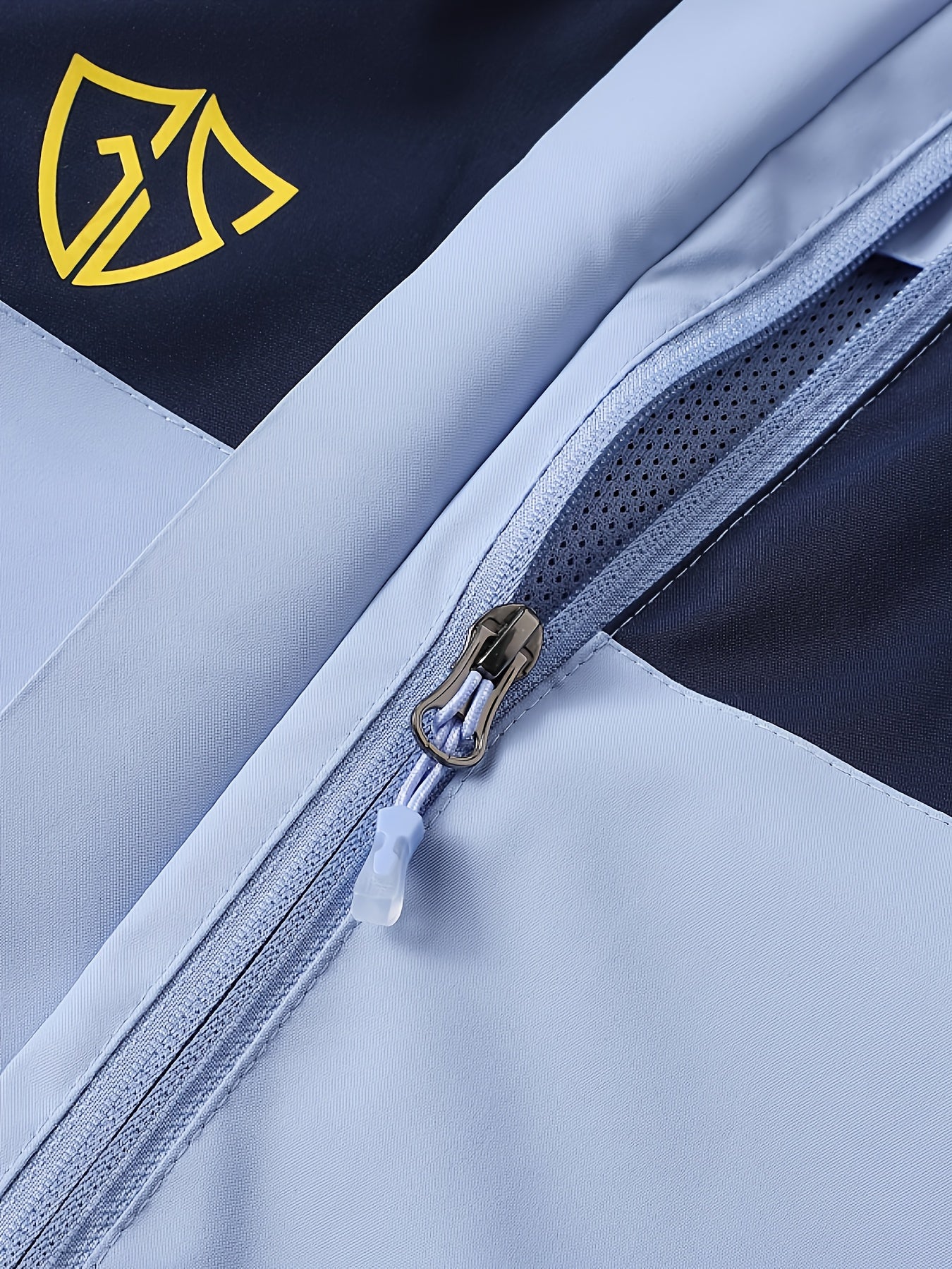 Women'S High Quality Windproof Hooded Raincoat - Lightweight Windbreaker Jacket with Full-Zip Front, Full-Zip Hooded Design, Full-Zip Pockets & Adjustable Hem - Heavy-Duty Windproof & High Quality Outerwear for Hiking, Skiing