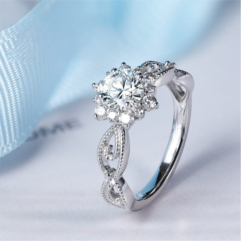925 pure Silvery moissanite snowflake-shaped Women's fashion ring, dreamy luxury, elegant and generous, suitable for banquets, weddings, daily wear, vacation, dating, suitable for Thanksgiving, Christmas and Halloween gifts,