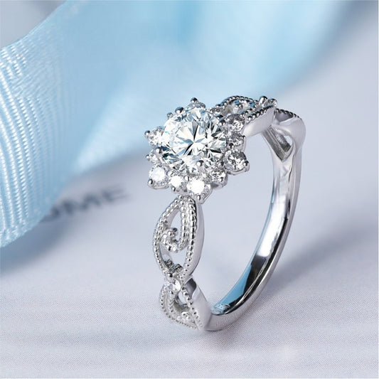 925 pure Silvery moissanite snowflake-shaped Women's fashion ring, dreamy luxury, elegant and generous, suitable for banquets, weddings, daily wear, vacation, dating, suitable for Thanksgiving, Christmas and Halloween gifts,