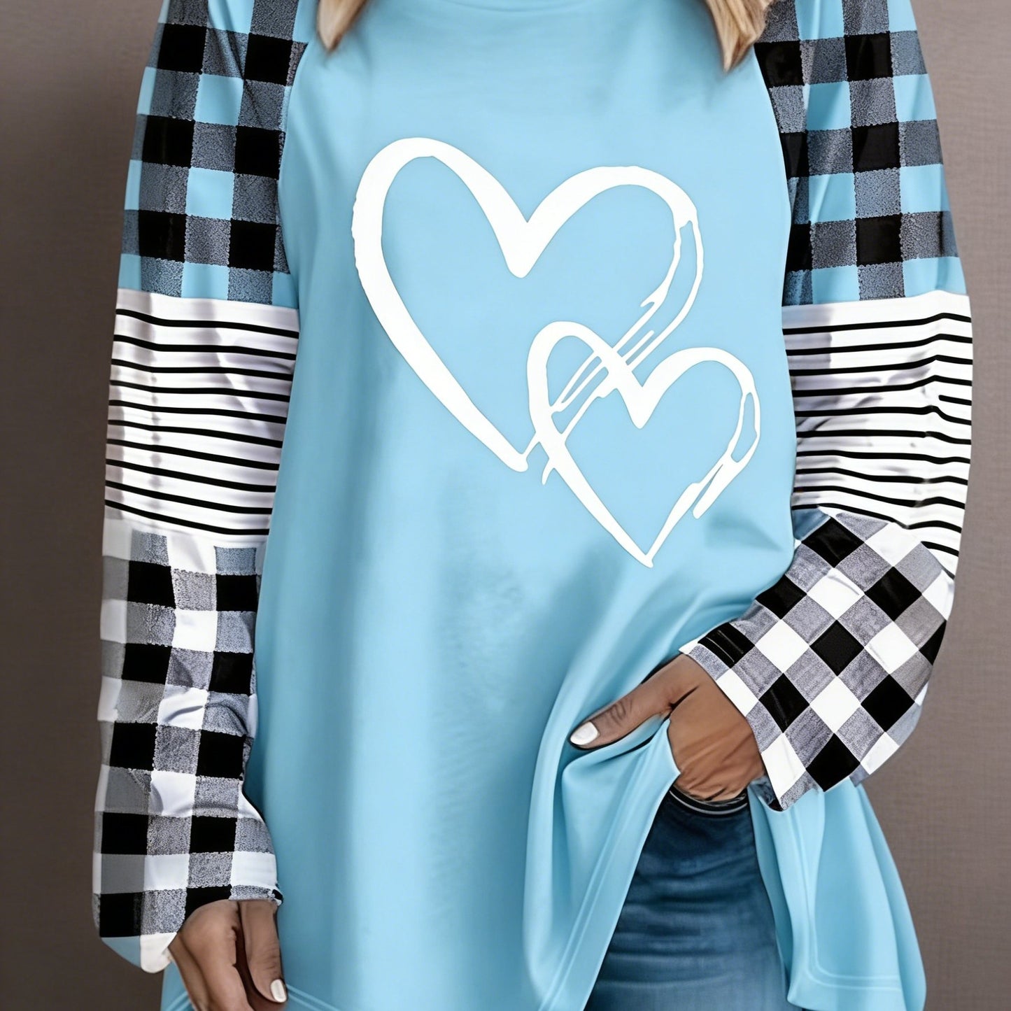 Plus Size - Plus Size - A Women'S Casual Long-Sleeve T-Shirt Featuring a Heart-Shaped Design, Made from Fabric, with a Round Neck Style, Part of The Autumn And Winter Collection, Available in Large Loose Sizes from 0XL to 9XL