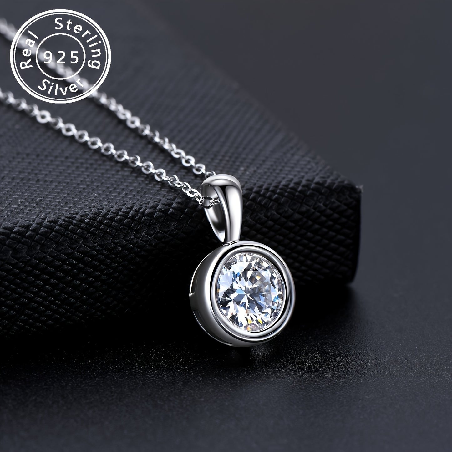 S925 Silvery 1/2 Carat moissanite Pendant Necklace High-quality Elegant And Gorgeous Unisex Fashion Pendant Necklace 925 Silvery Chain moissanite Jewelry Perfect Gift For Daily Wear, Parties, Birthdays, Anniversaries, Friends