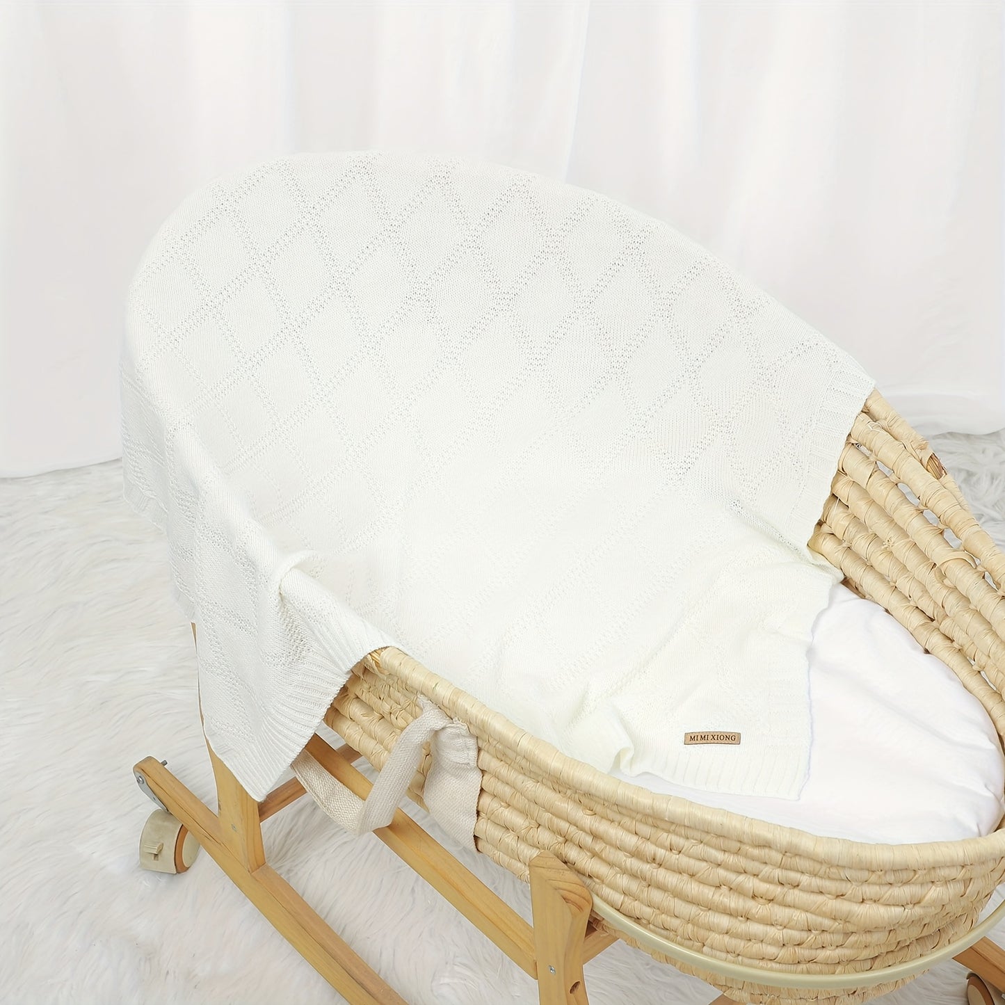 A Comfortable Simple Baby Knit Blanket Baby Swaddle Blanket Covered By Four Seasons
