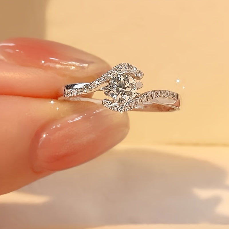 Elegant 925 sterling silver ring, hypoallergenic, celestial symbol, suitable for daily and gift occasions, Valentine's Day jewelry, with a perfect hollow design for personality