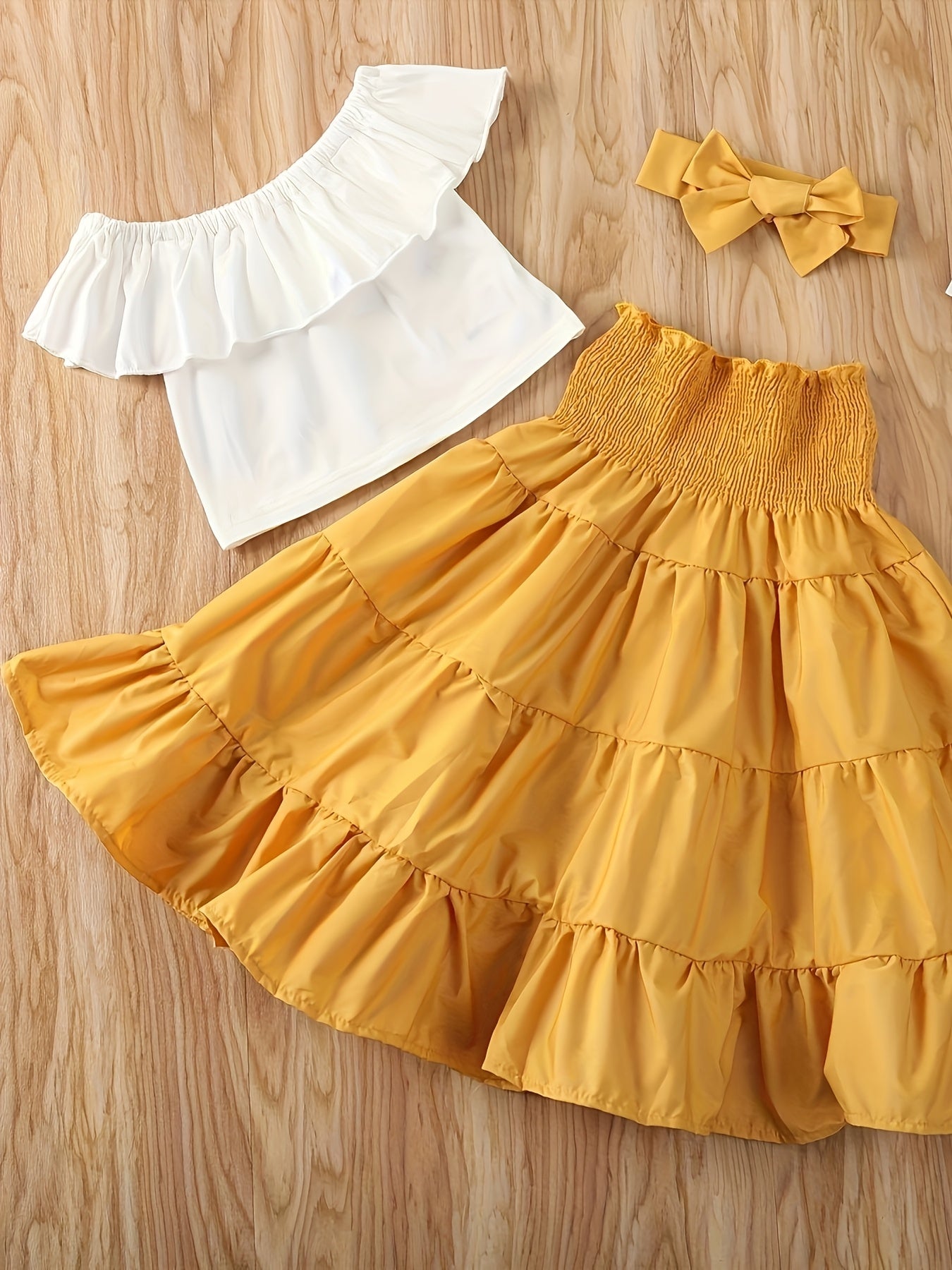 3pcs Kids Toddler Girl Off Shoulder Crop Top Blouse High Waist Ruffled Maxi Skirt Summer Outfits with Headband, Toddler Fashion, Party Dress, Loose Fit, Vintage Style, Lightweight Fabric, Soft Texture